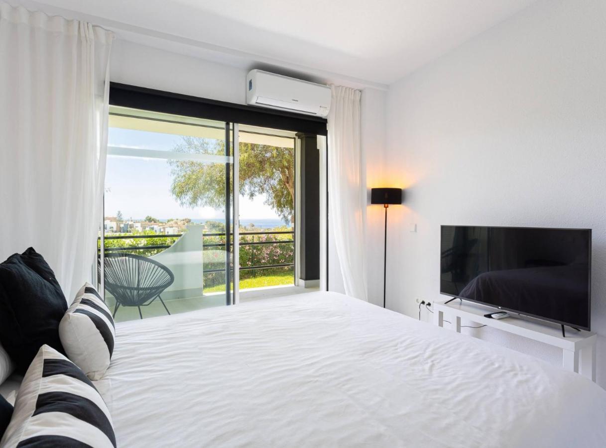 Modern Townhouse With Sea View In * Marbella