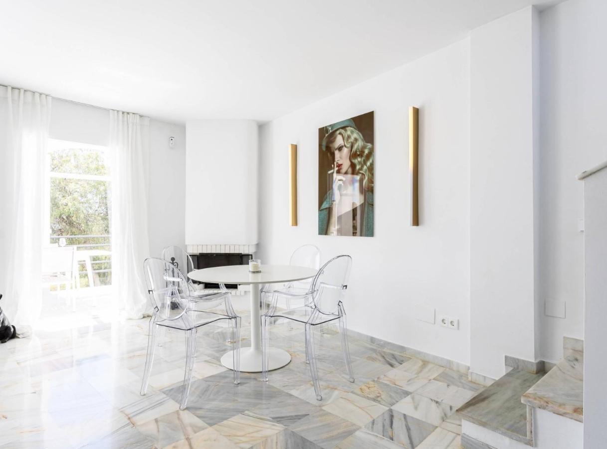Holiday home Modern Townhouse With Sea View In *